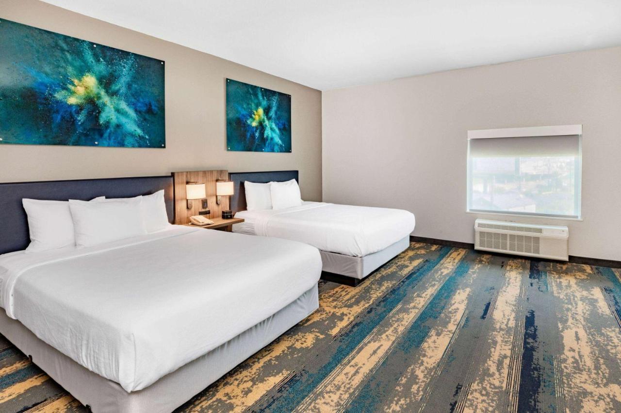 La Quinta Inn & Suites By Wyndham Galveston North At I-45 Exteriör bild