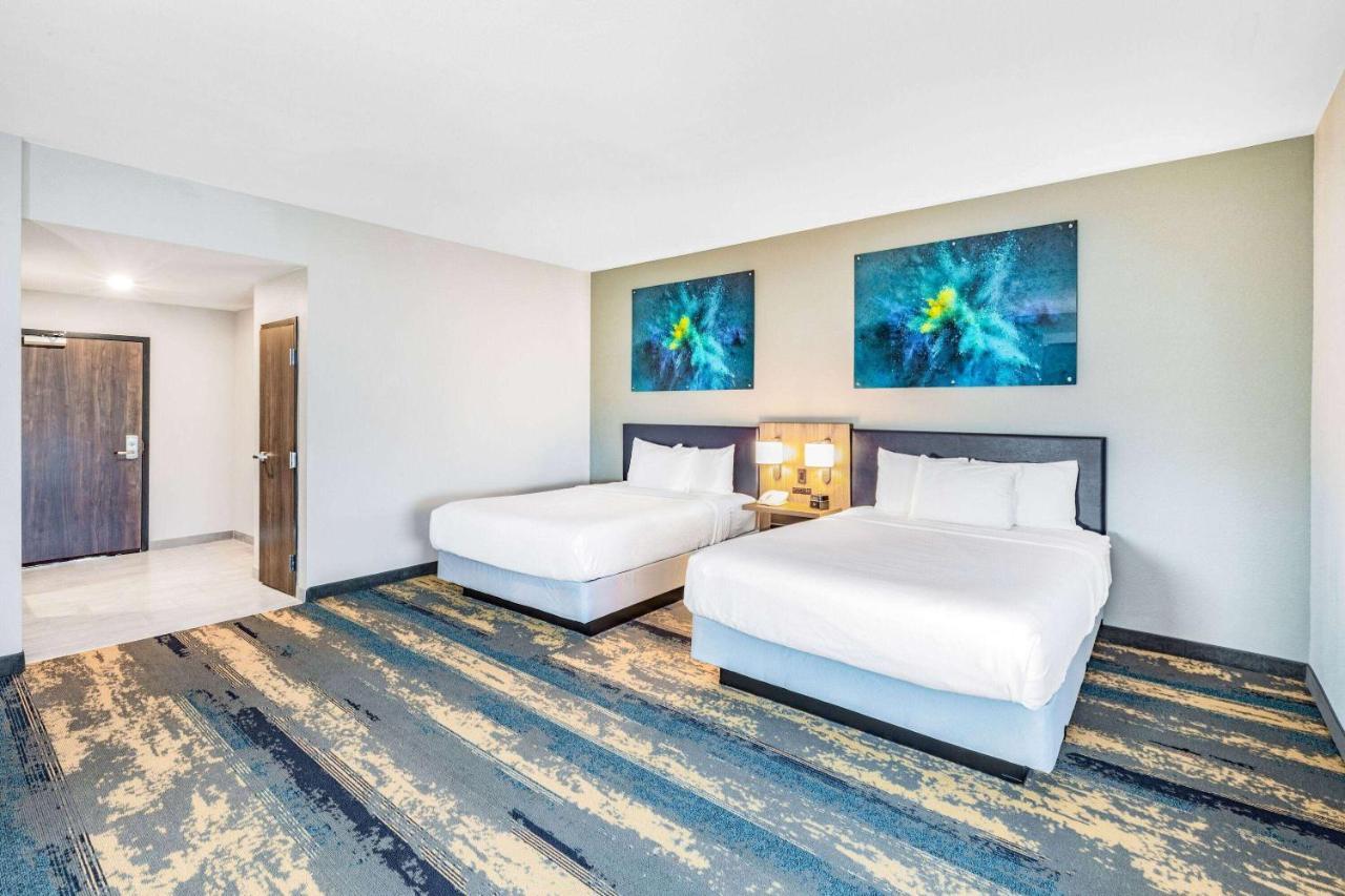 La Quinta Inn & Suites By Wyndham Galveston North At I-45 Exteriör bild